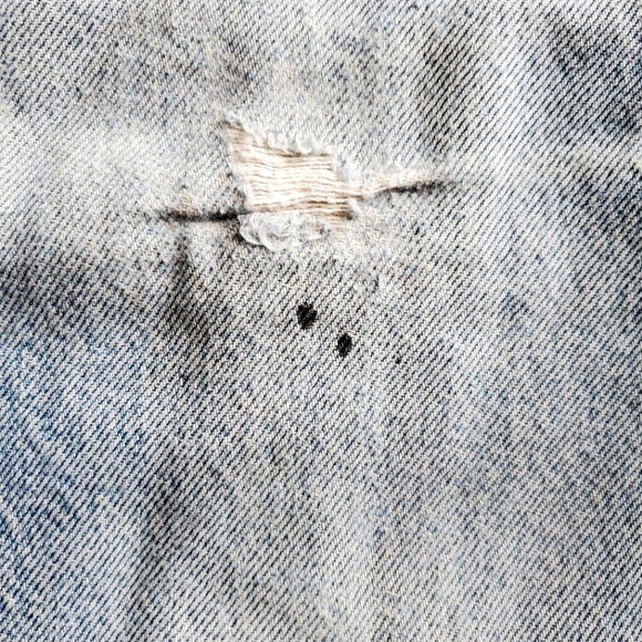 Distressed Carhartt men's jeans - Picture 13 of 13